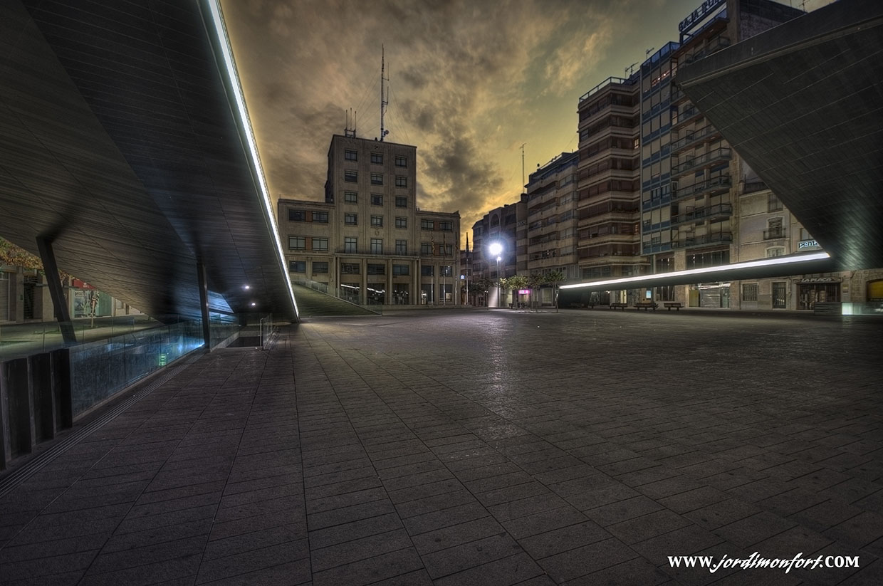 HDR-11-08-08-foto-plaça